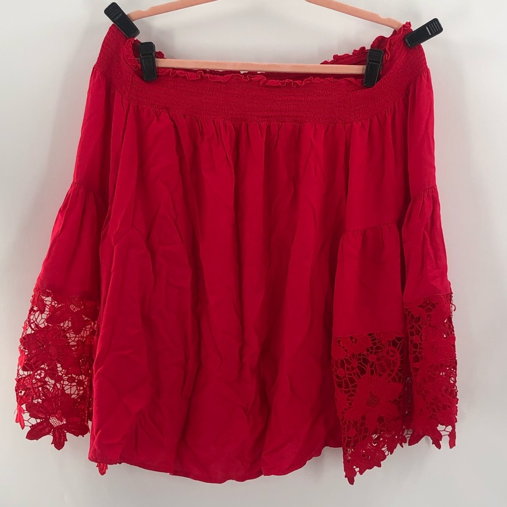 Lane Bryant on/off shoulder lace sleeved blouse size 18/20